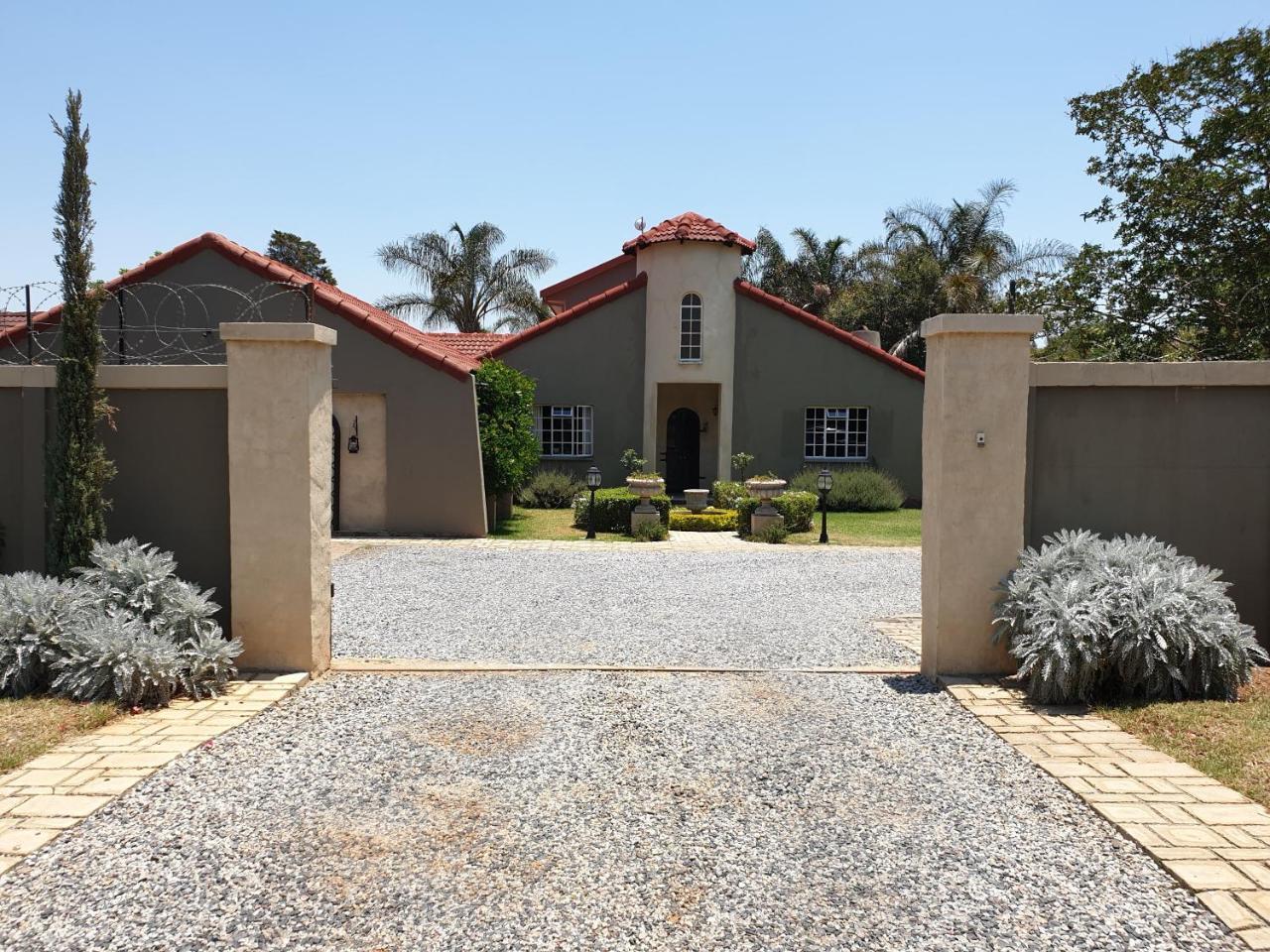 Pretoria-Noordヌーヴォー スタジオアパートメント エクステリア 写真